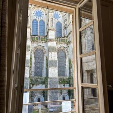 Studio Parvis Cloitre Notre Dame Chartres Bagian luar foto